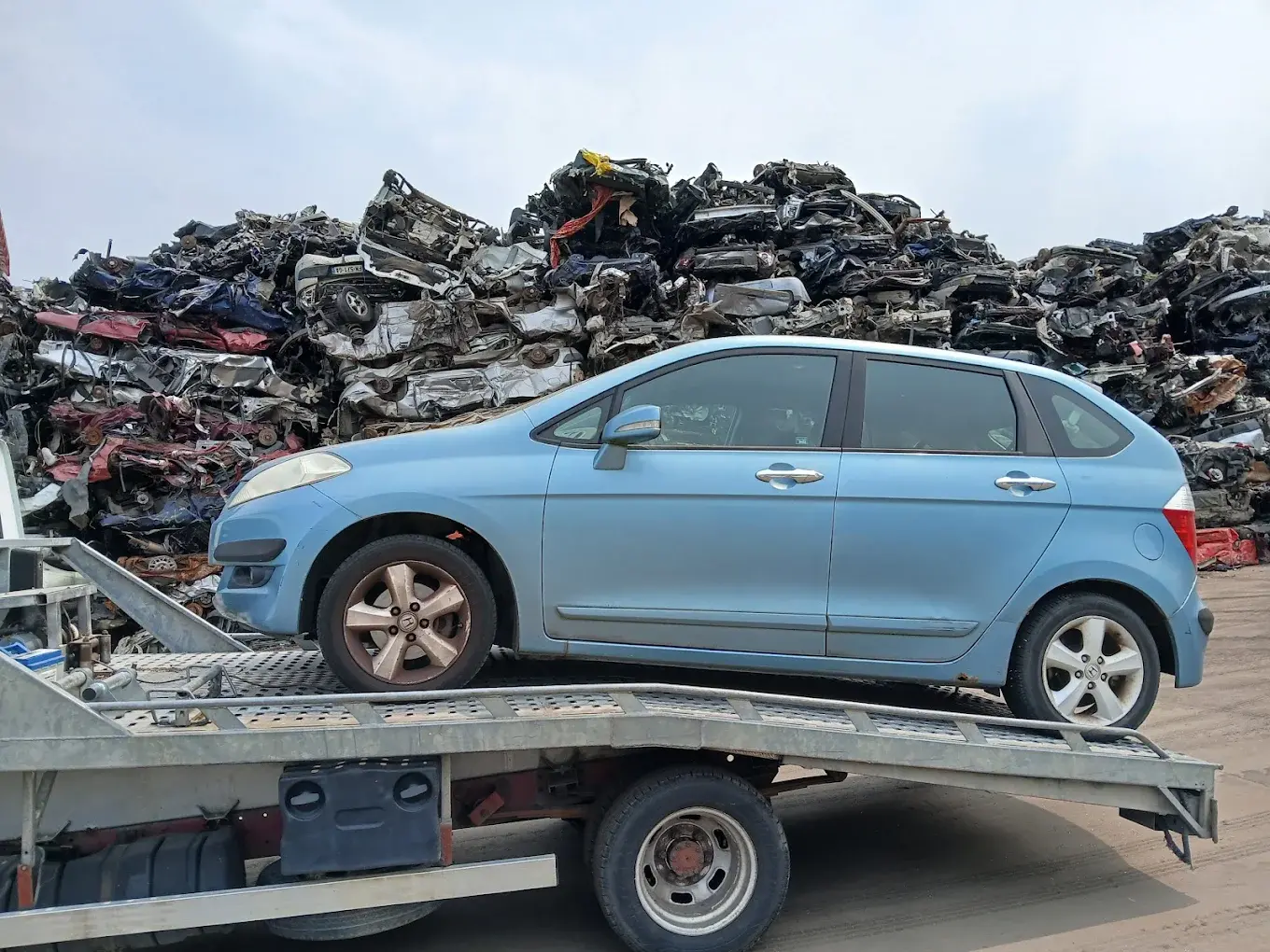 enlèvement épave nantes - casse auto nantes - épaviste vhu nantes