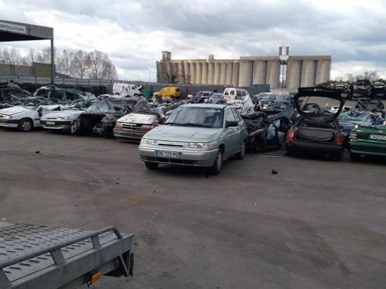 Enlevement voiture epave nantes 44 destruction voiture 44 reprise voiture casse nantes 44